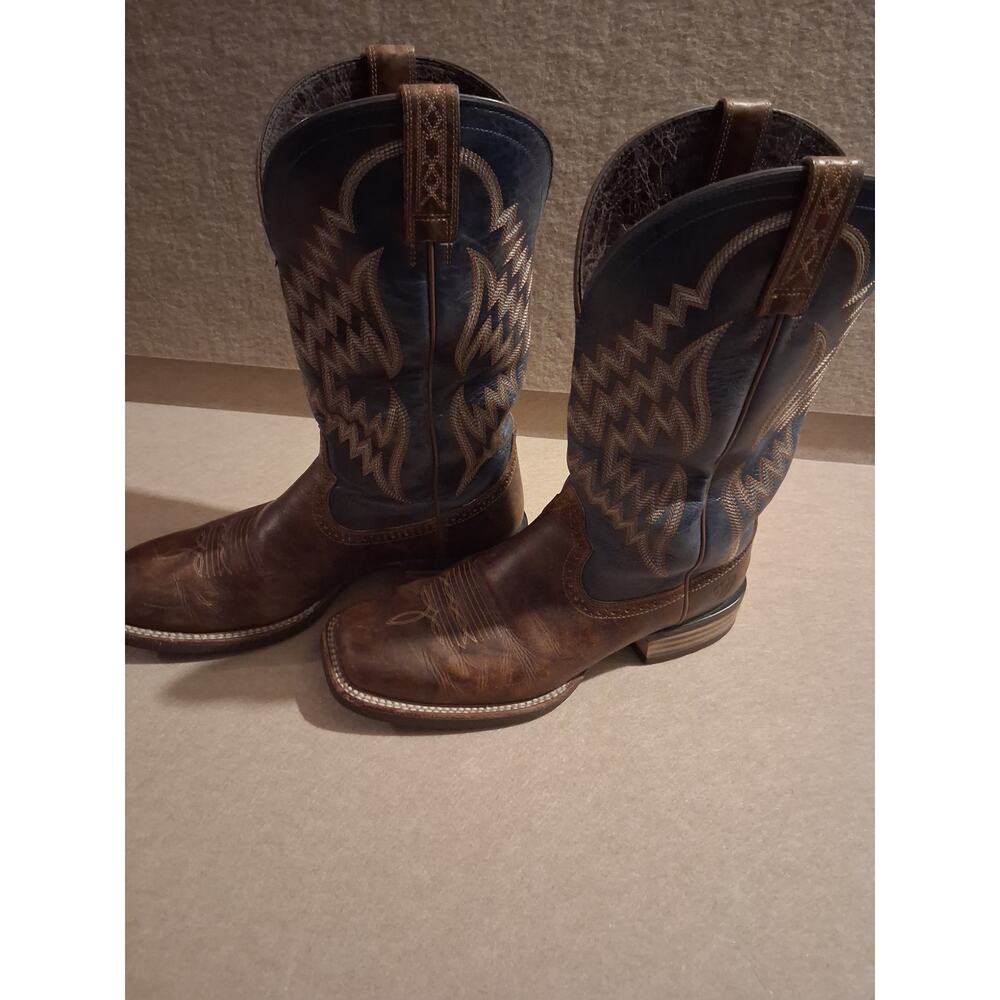 Ariat men's sz 10 EE tycoon cowboy boots Brown / blue leather western square toe